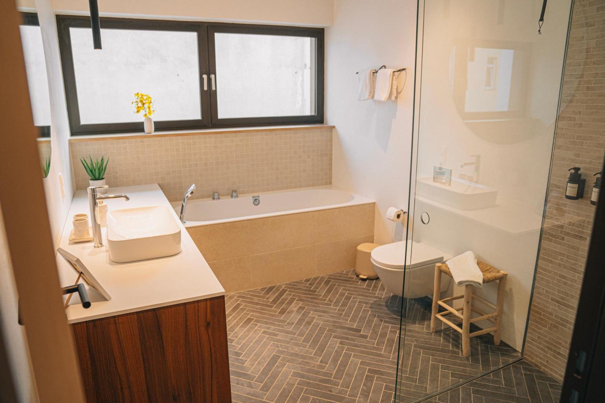 Rr - Penthouse - Luxe 105 Qm - Central - Wifi Magdeburg Exteriör bild