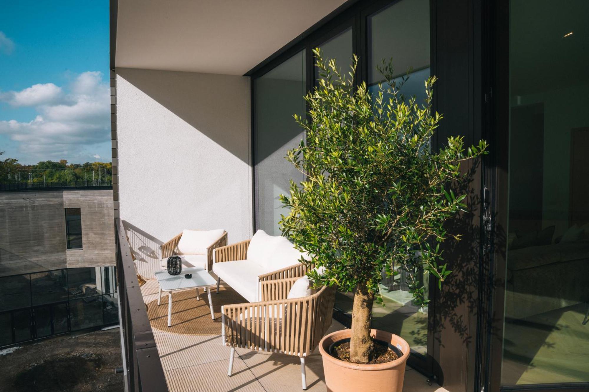 Rr - Penthouse - Luxe 105 Qm - Central - Wifi Magdeburg Exteriör bild
